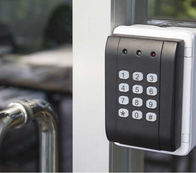 Secure one, Secure one, Visiophone à Villejuif